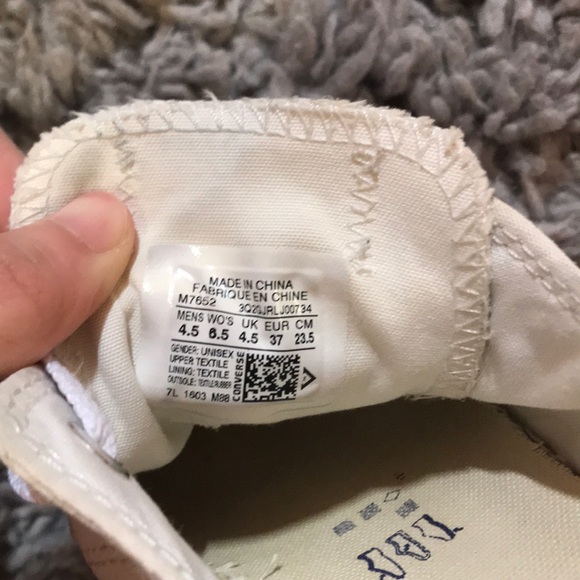 Converse White Canvas Low Top - Picture 7 of 7